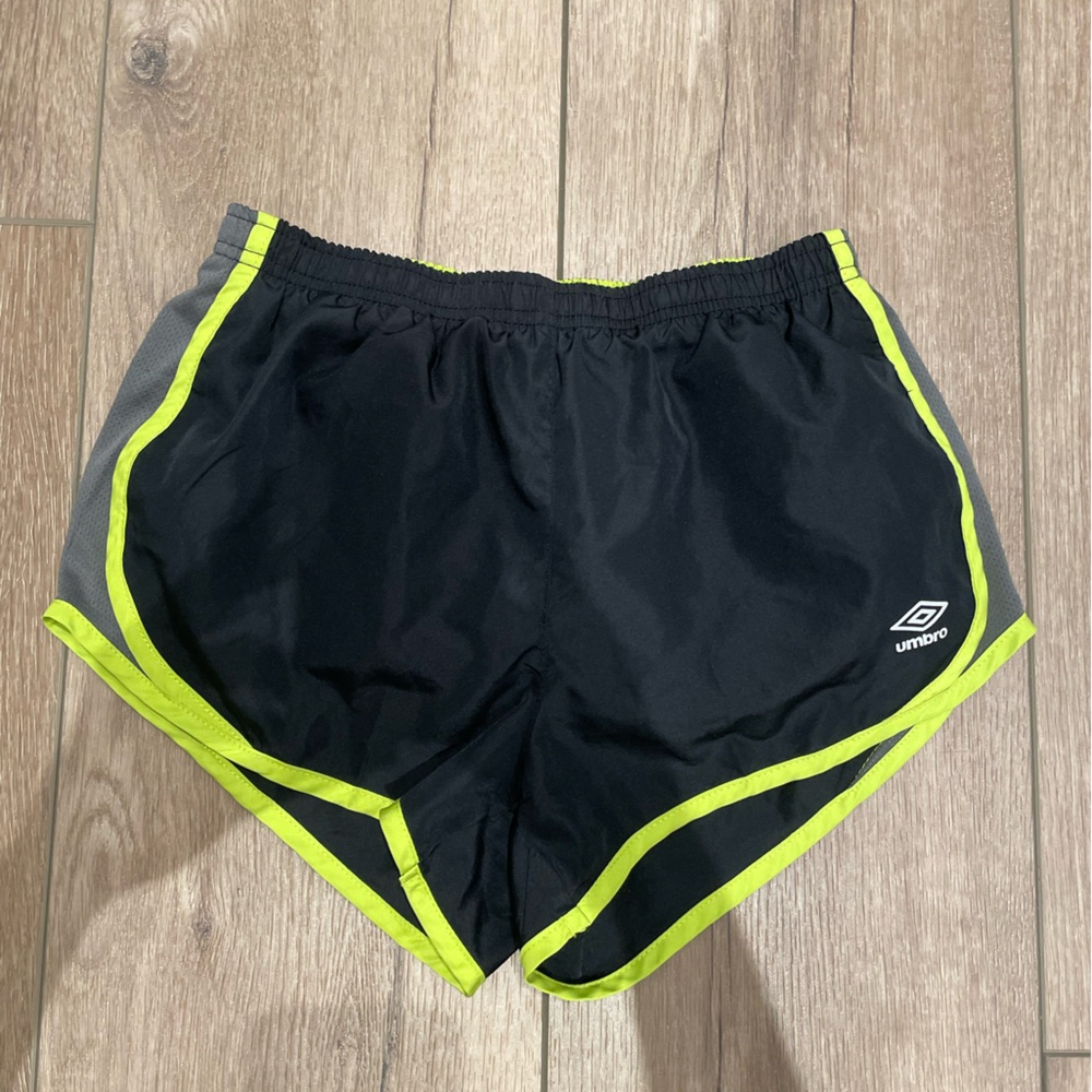 Umbro Athletic Shorts (Size Small)